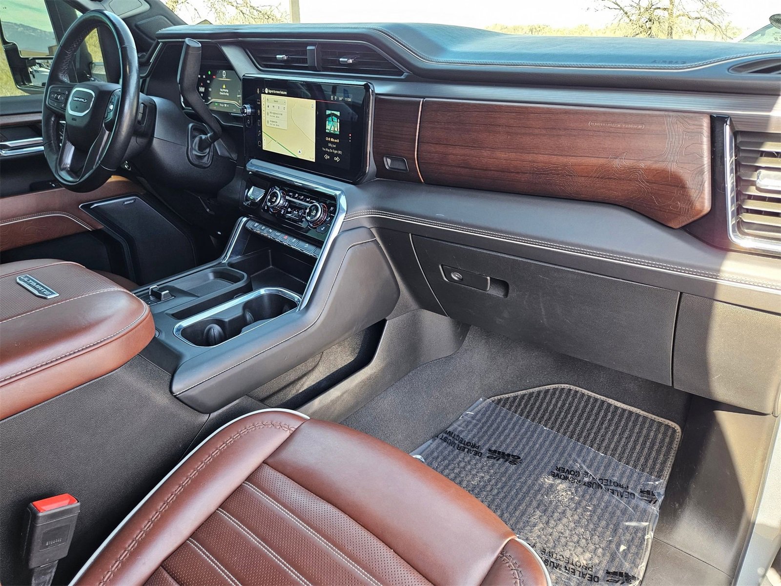 Used 2024 GMC Sierra 3500 Denali Ultimate image 30