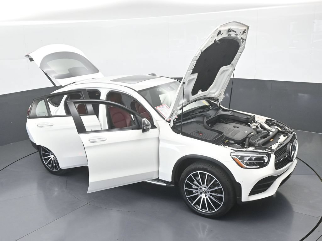 Used 2022 Mercedes-Benz GLC 300 4MATIC Coupe image 84