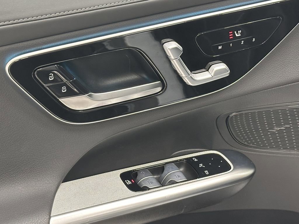 Certified 2024 Mercedes-Benz GLC 300 4MATIC image 11