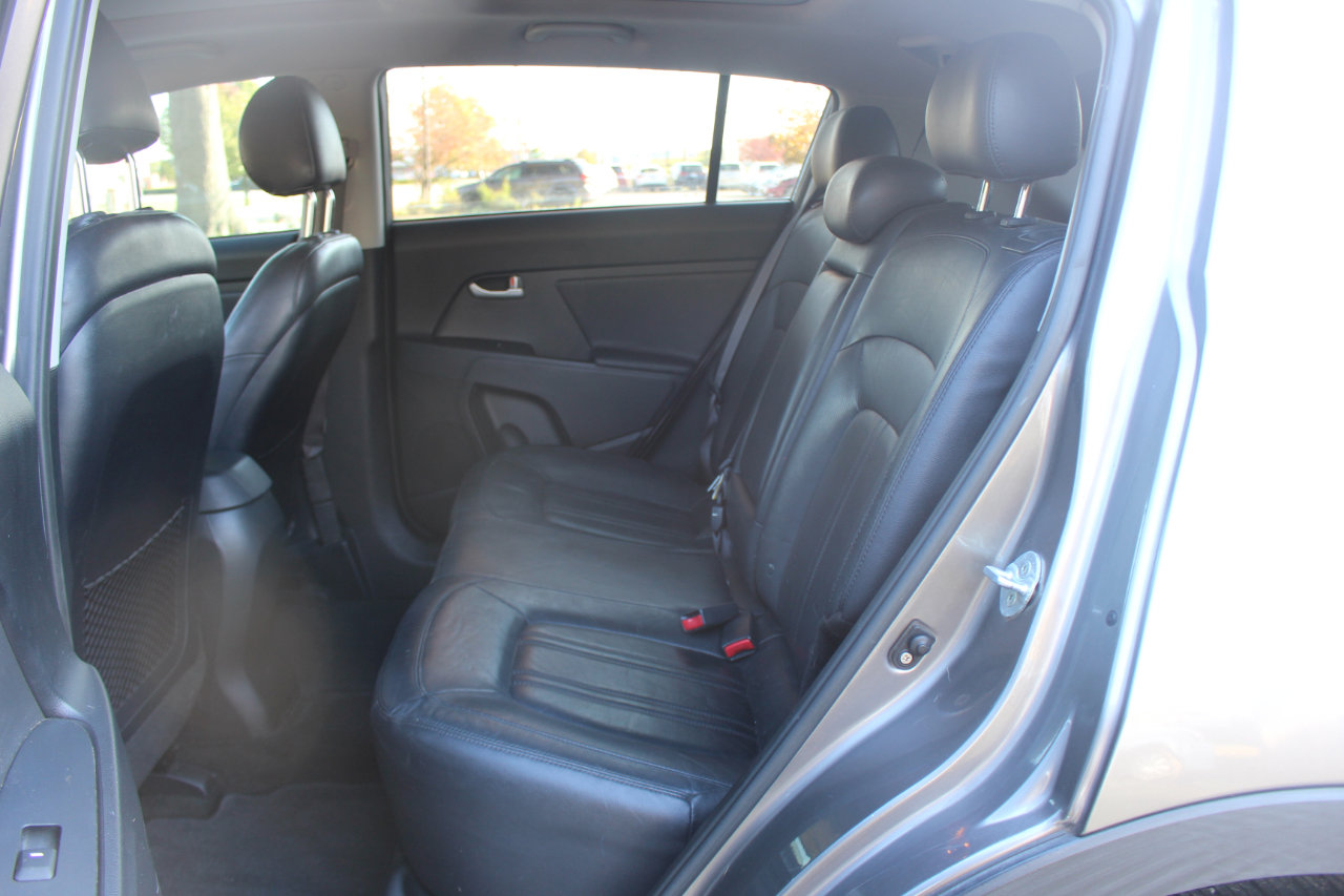 Used 2013 Kia Sportage EX w/ EX Premium Pkg image 33