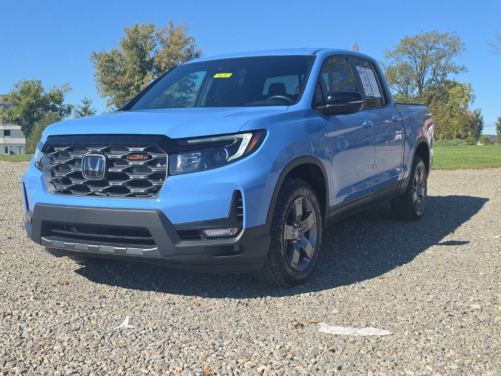 Certified 2024 Honda Ridgeline TrailSport image 3