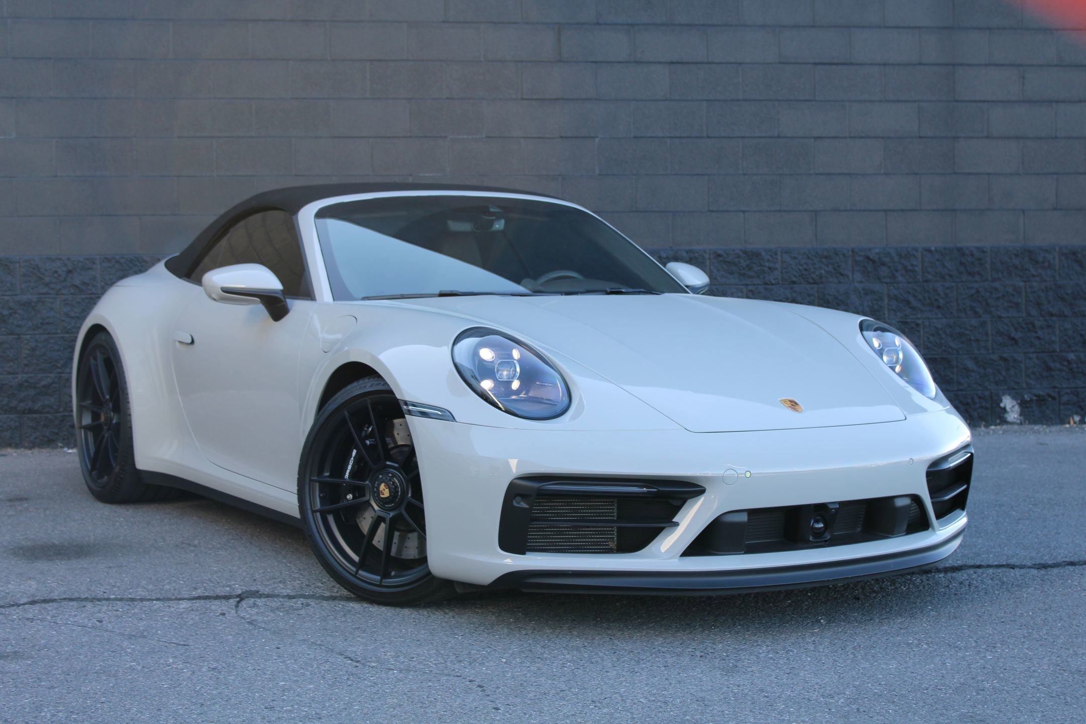 Certified 2022 Porsche 911 Carrera GTS image 8