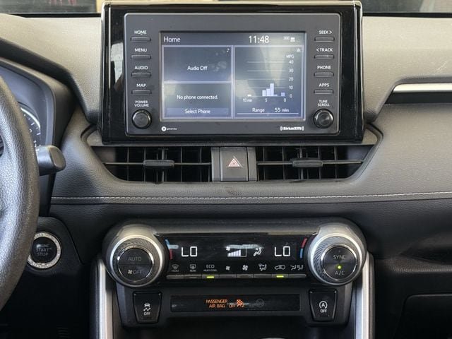 Used 2021 Toyota RAV4 XLE w/ Convenience Package FWD image 17