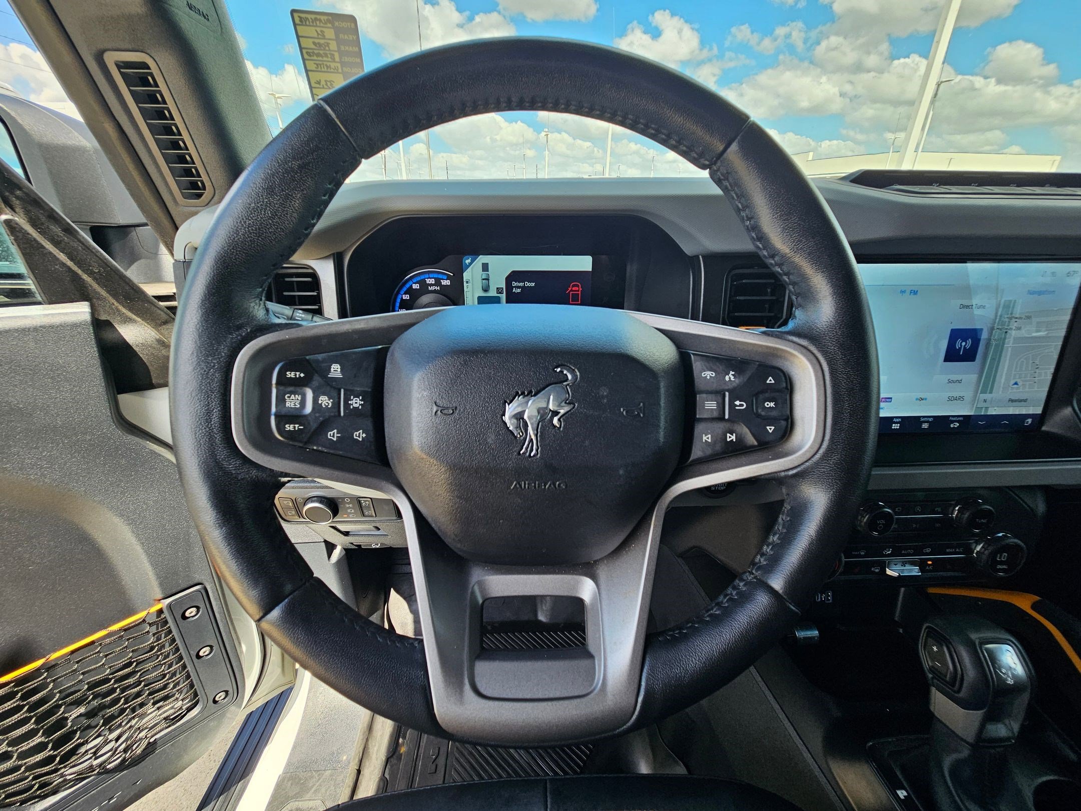 Used 2021 Ford Bronco Badlands image 15