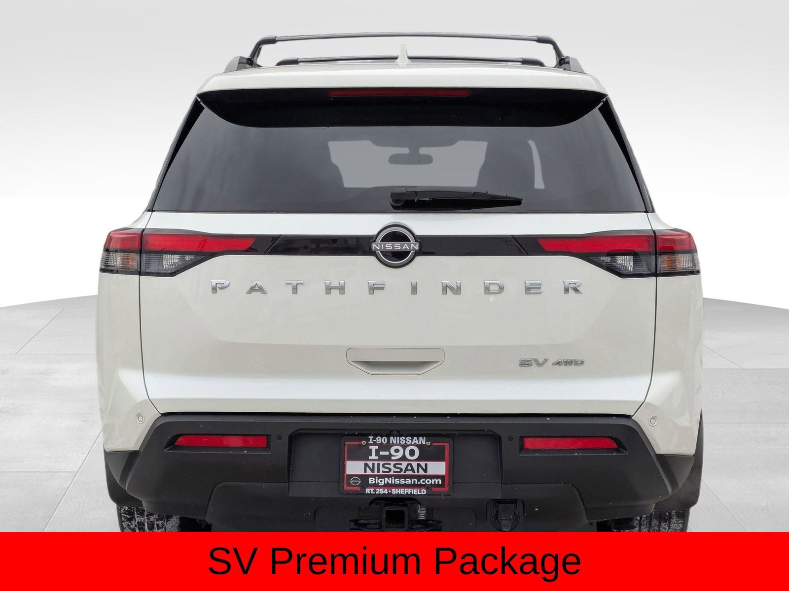 Used 2022 Nissan Pathfinder SV w/ SV Premium Package image 8
