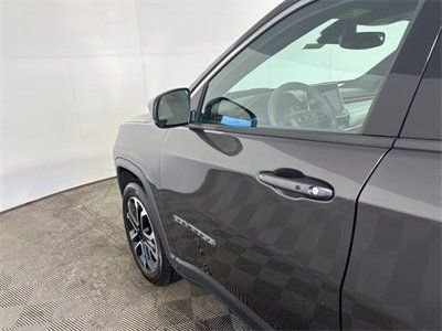 Used 2024 Jeep Compass Limited AWD/4WD image 10