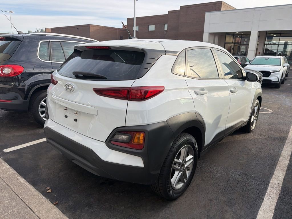 Used 2019 Hyundai Kona SE image 3
