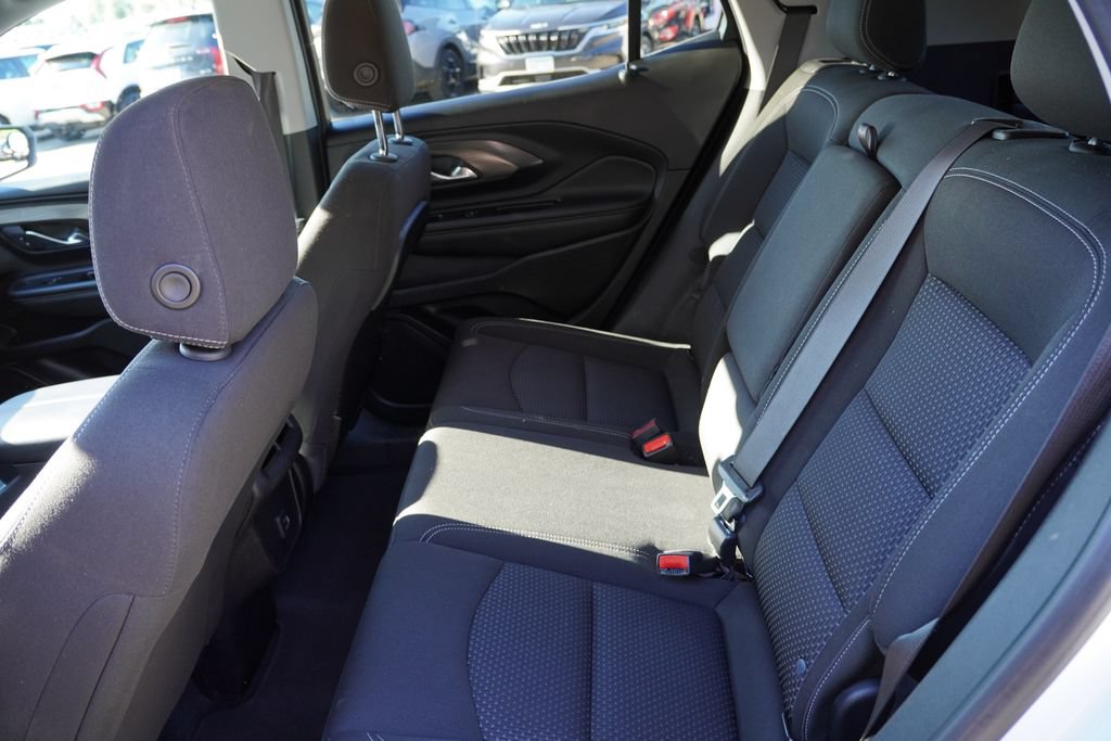 Certified 2023 GMC Terrain SLE FWD image 17