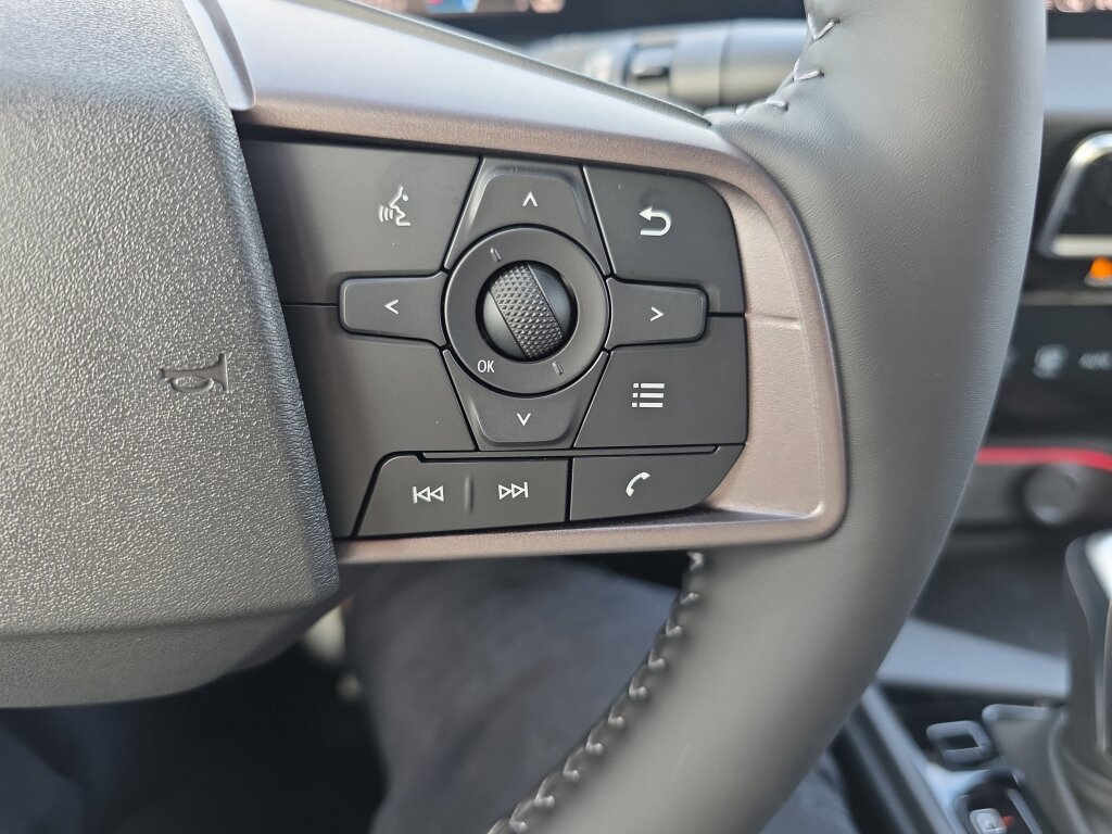 New 2026 Nissan Sentra SV w/ SV Convenience Package image 9