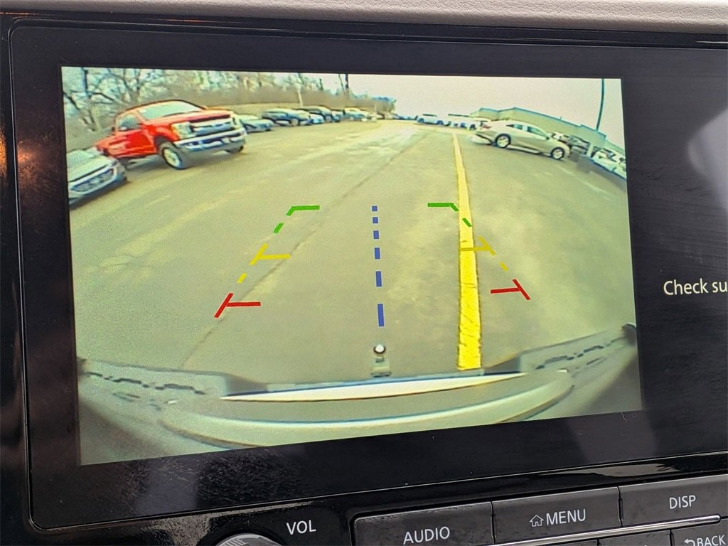 Used 2025 Nissan Frontier SV w/ SV Convenience Package image 16