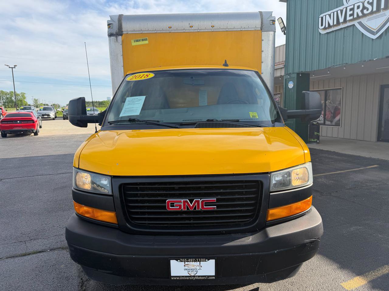 Used 2018 GMC Savana 3500 Extended w/ Driver Convenience Package RWD image 8
