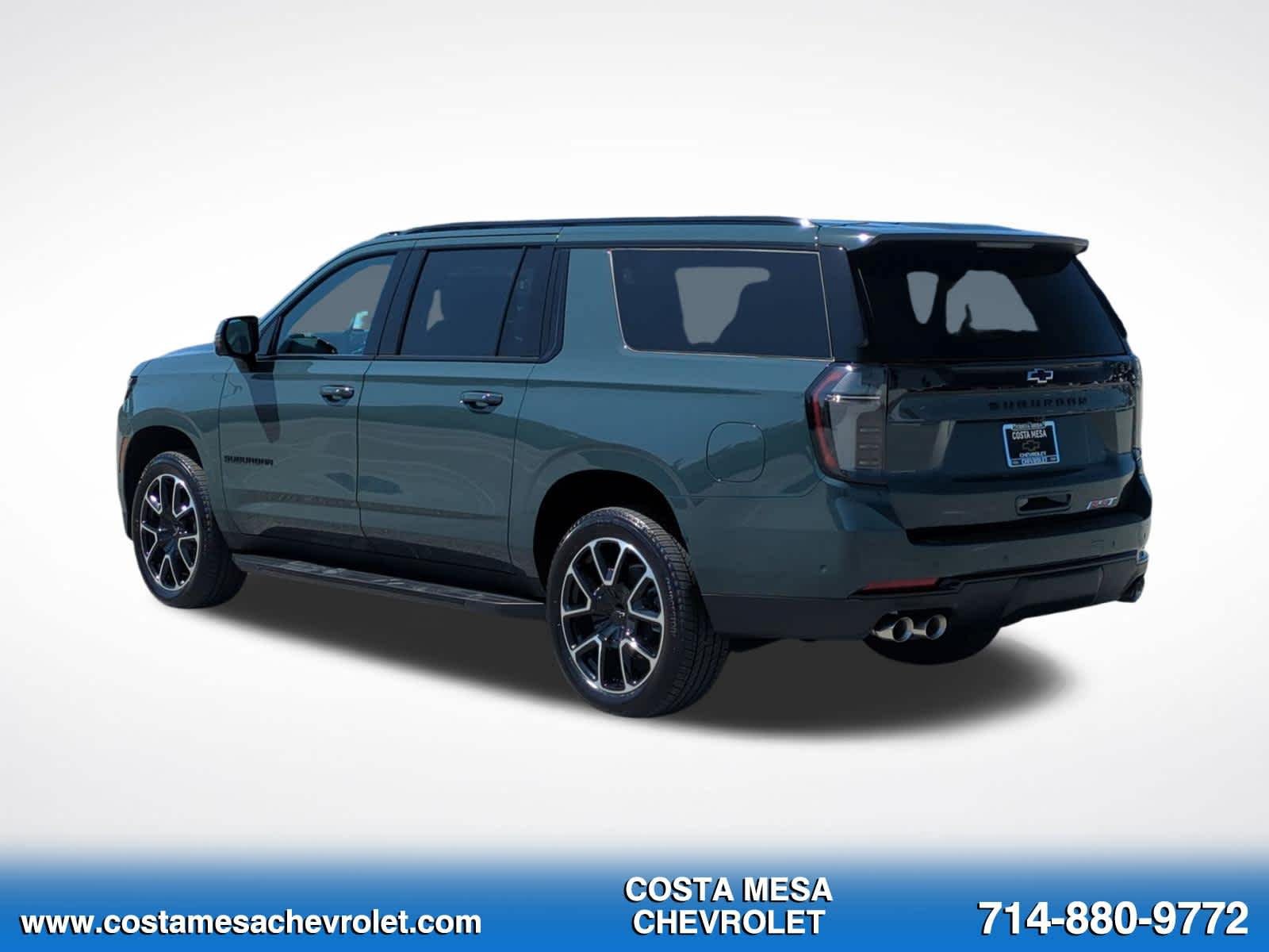 New 2026 Chevrolet Suburban RST w/ RST Capability Package AWD/4WD image 7