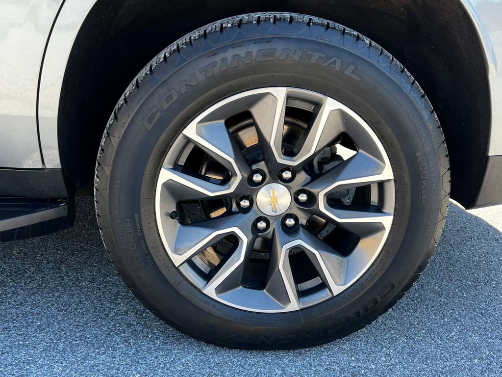 Used 2024 Chevrolet Tahoe LS w/ Driver Alert Package image 14