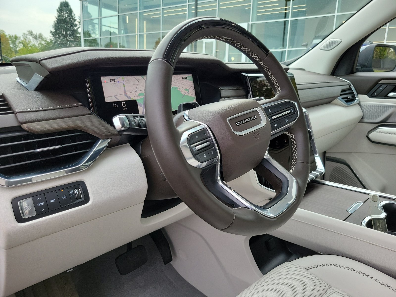Used 2024 GMC Acadia Denali w/ Super Cruise Package AWD/4WD image 11
