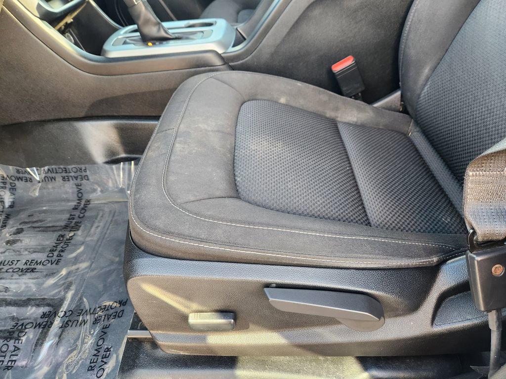 Used 2022 Chevrolet Colorado LT w/ Fleet Safety Package image 23