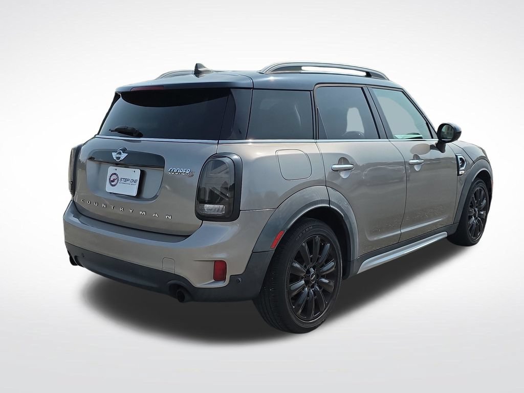 Used 2017 MINI Cooper Countryman S FWD image 7