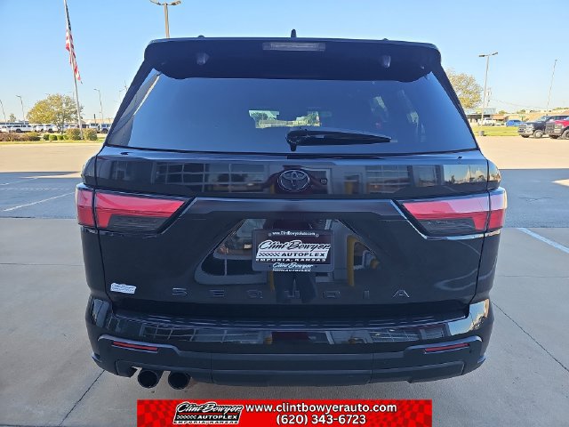Used 2024 Toyota Sequoia TRD Pro AWD/4WD image 4
