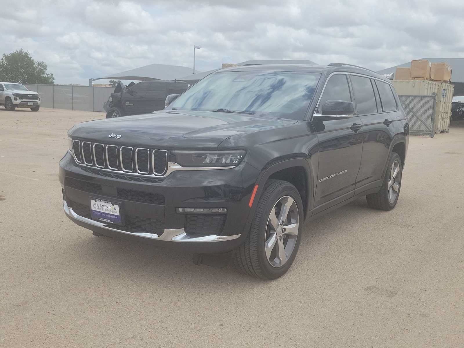 Used 2021 Jeep Grand Cherokee L Limited AWD/4WD image 4