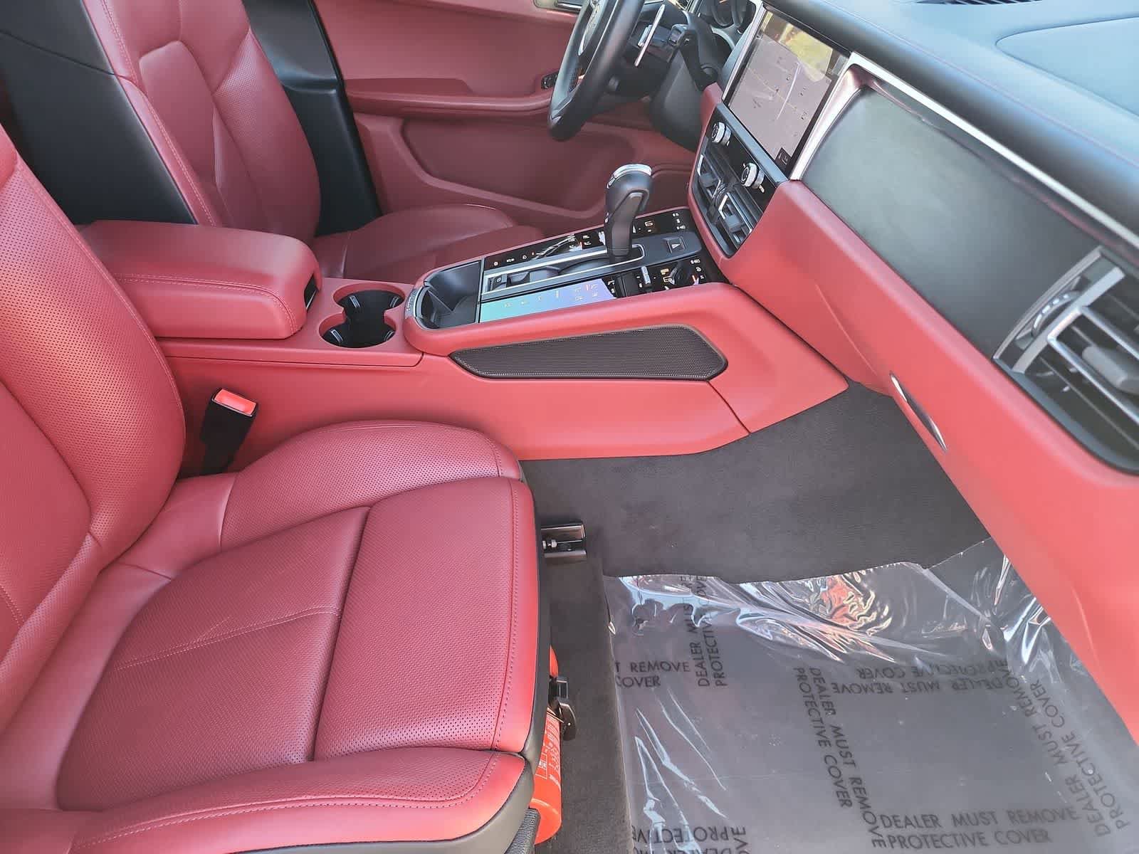 Used 2024 Porsche Macan GTS w/ Premium Plus Package AWD/4WD image 18