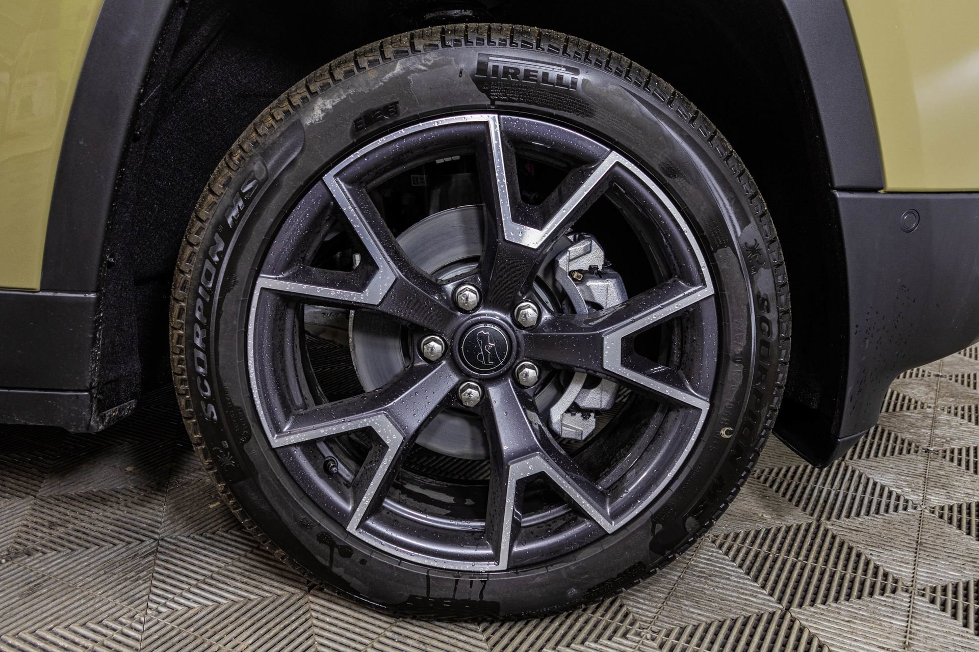 New 2026 Jeep Cherokee Overland w/ Advanced Pro Tech Group AWD/4WD image 51