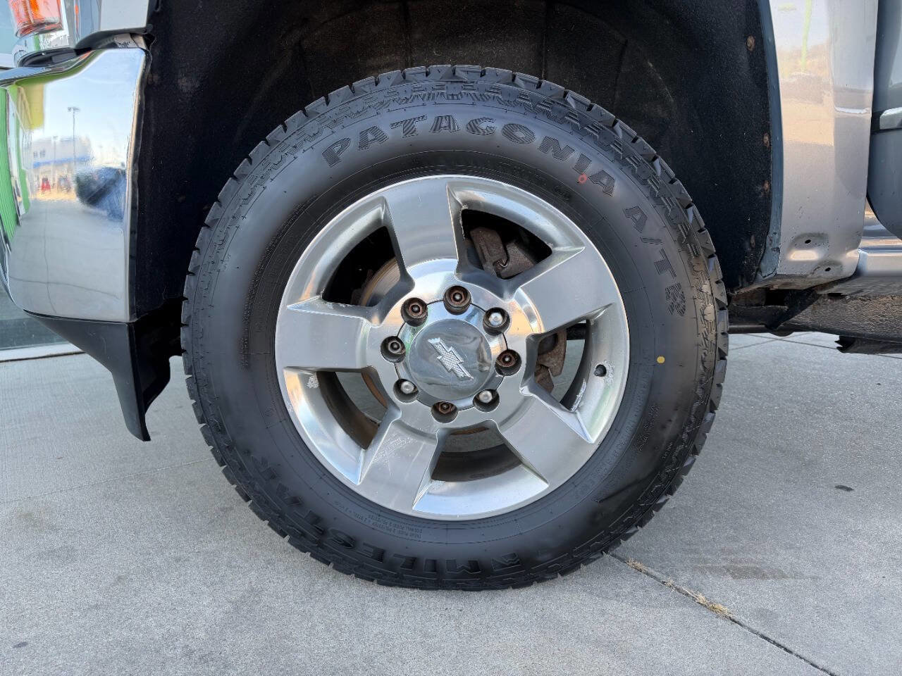 Used 2017 Chevrolet Silverado 2500 LTZ w/ Vortec Plus Package image 40