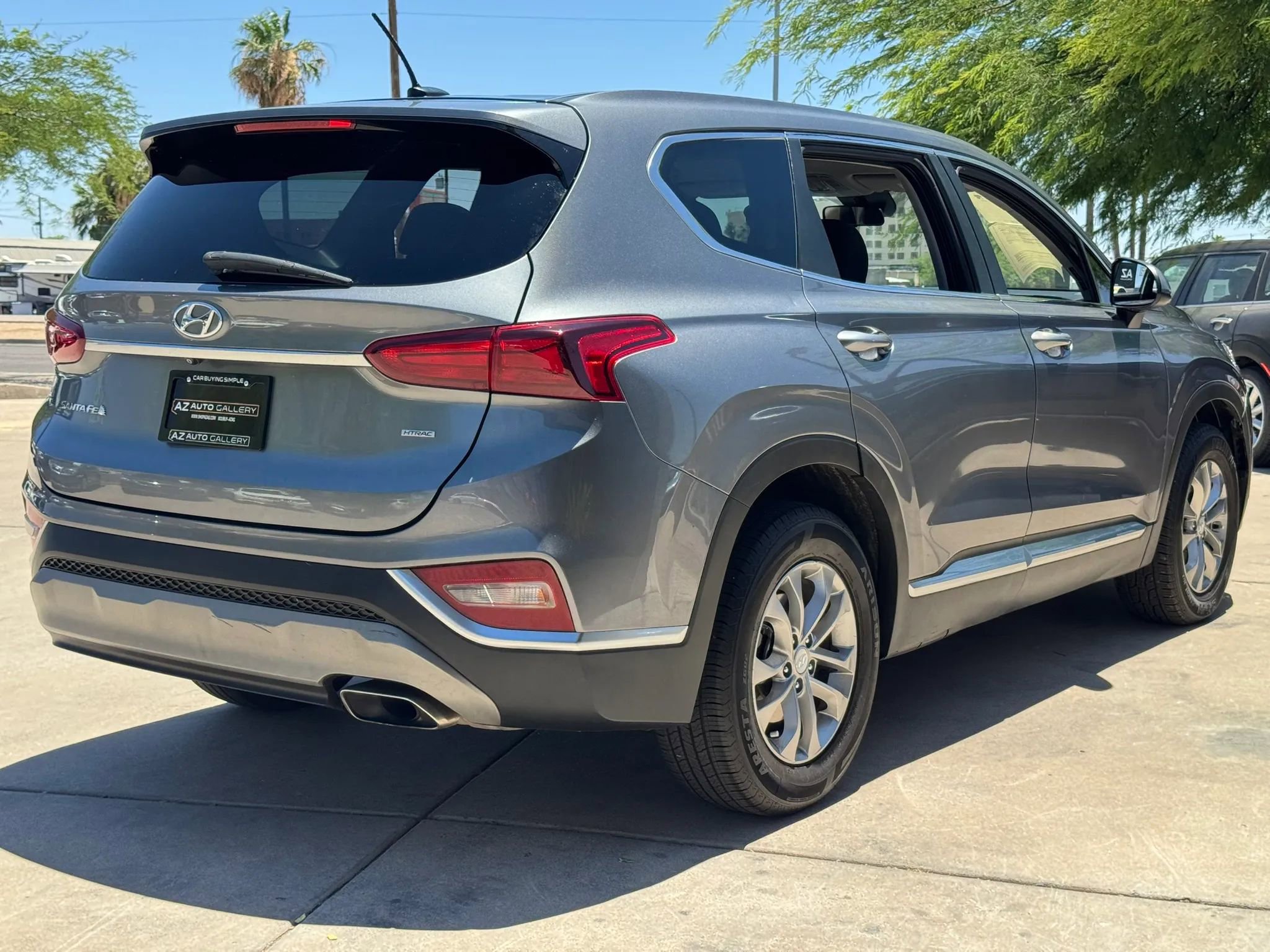 Used 2019 Hyundai Santa Fe SE AWD/4WD image 6
