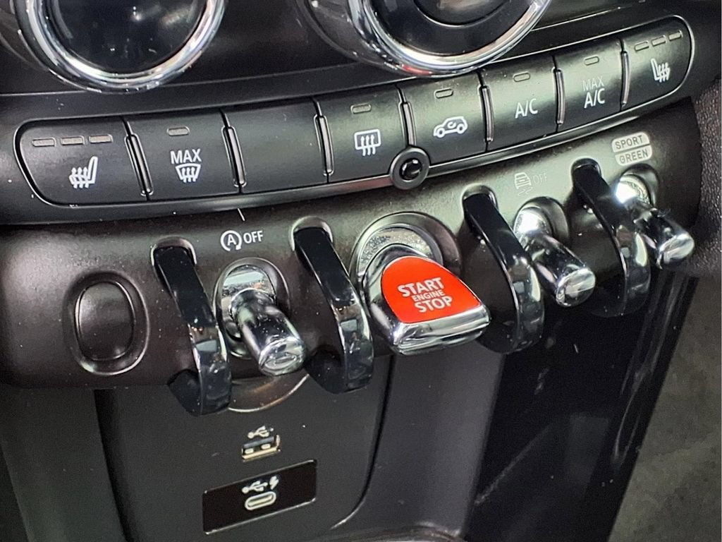 Used 2022 MINI Cooper S FWD image 17