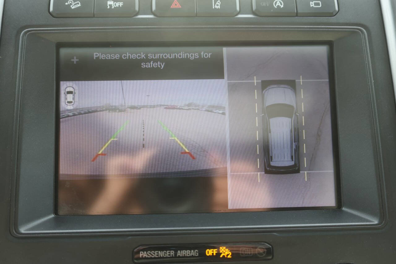 Used 2019 Ford Expedition Platinum image 24