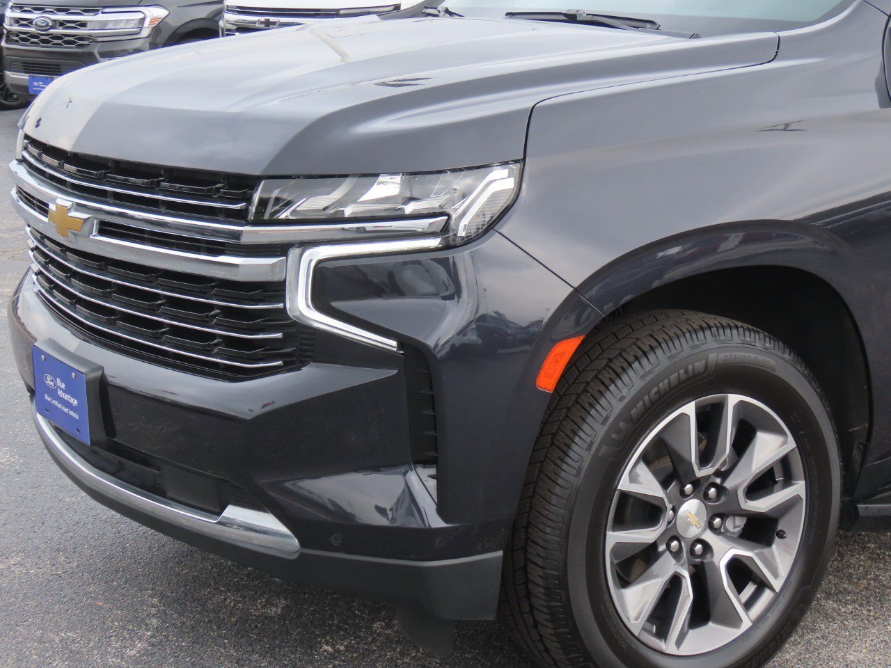 Used 2023 Chevrolet Tahoe LT RWD image 3