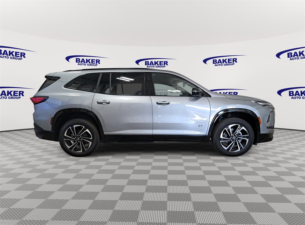 New 2025 Buick Enclave Sport Touring w/ Power Package image 4