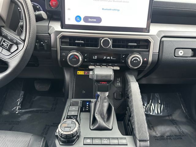 Certified 2025 Toyota 4Runner TRD Off-Road Premium w/ Tow Technology Package image 27