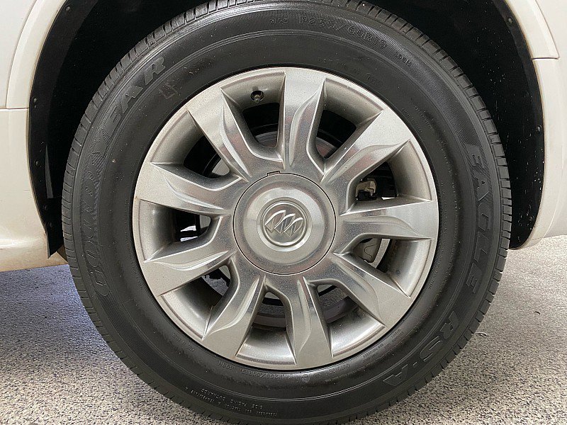 Used 2016 Buick Enclave Premium w/ Trailering Package image 24