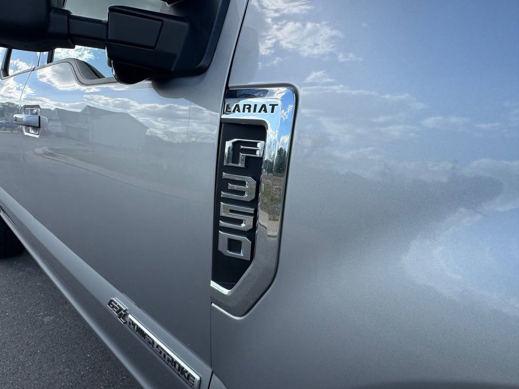 Used 2020 Ford F350 Lariat w/ Lariat Ultimate Package image 9
