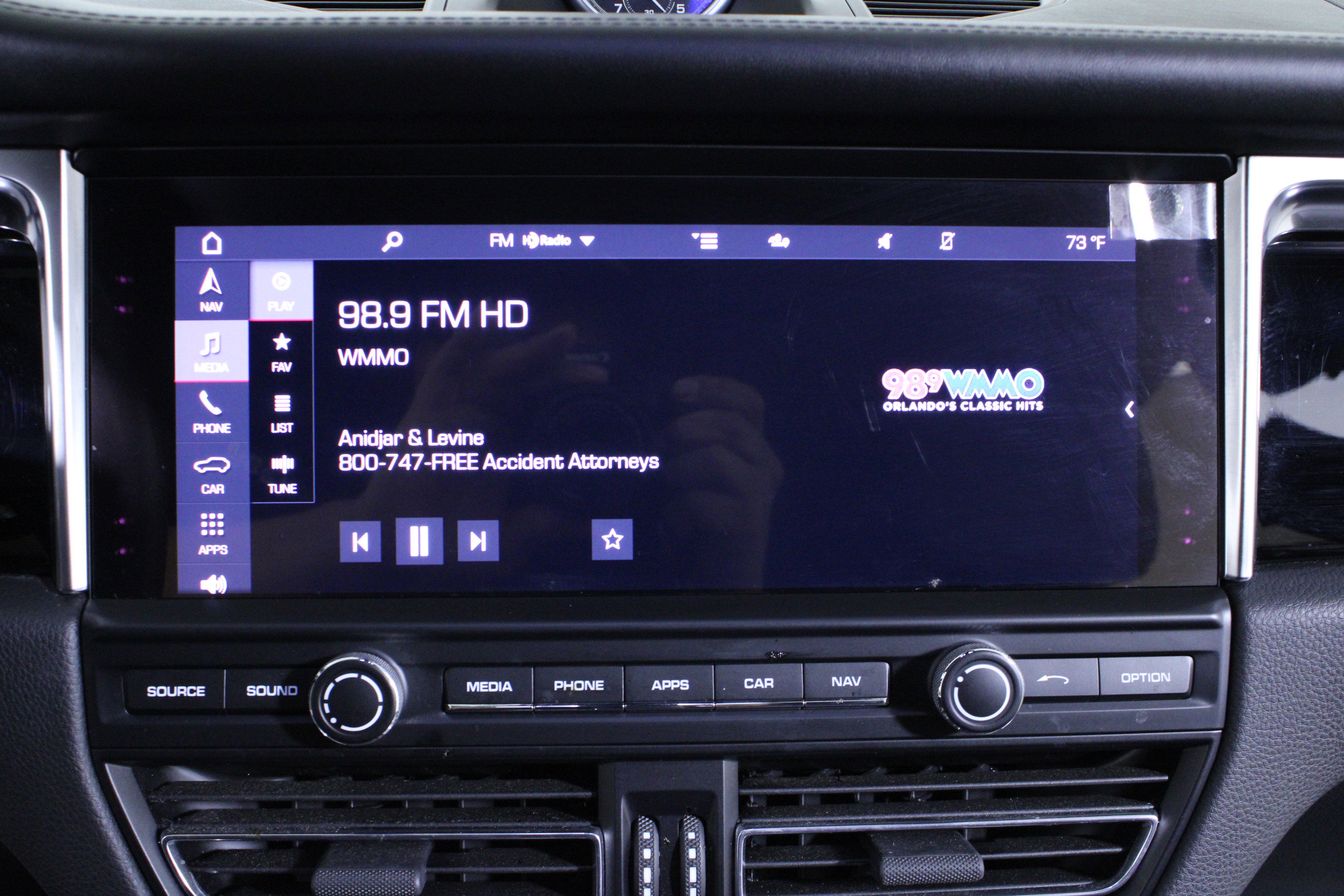 Used 2020 Porsche Macan image 25