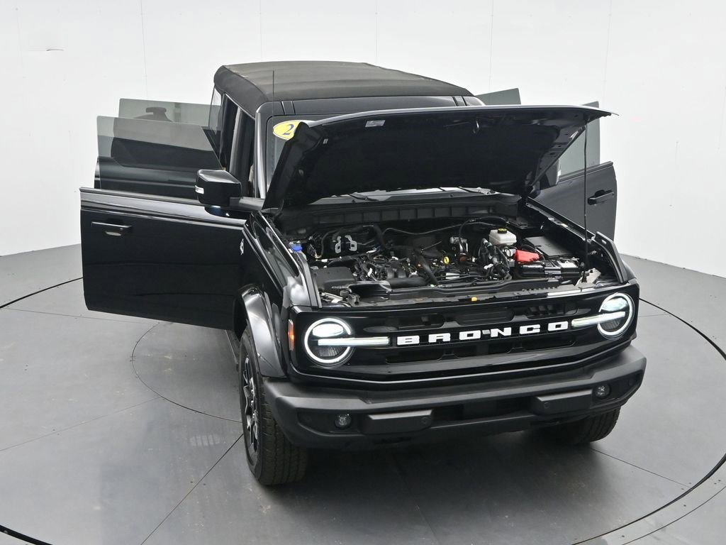 Used 2023 Ford Bronco Outer Banks image 28