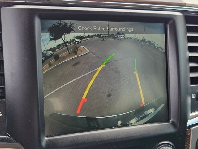 Used 2016 RAM 1500 Laramie w/ Convenience Group AWD/4WD image 18