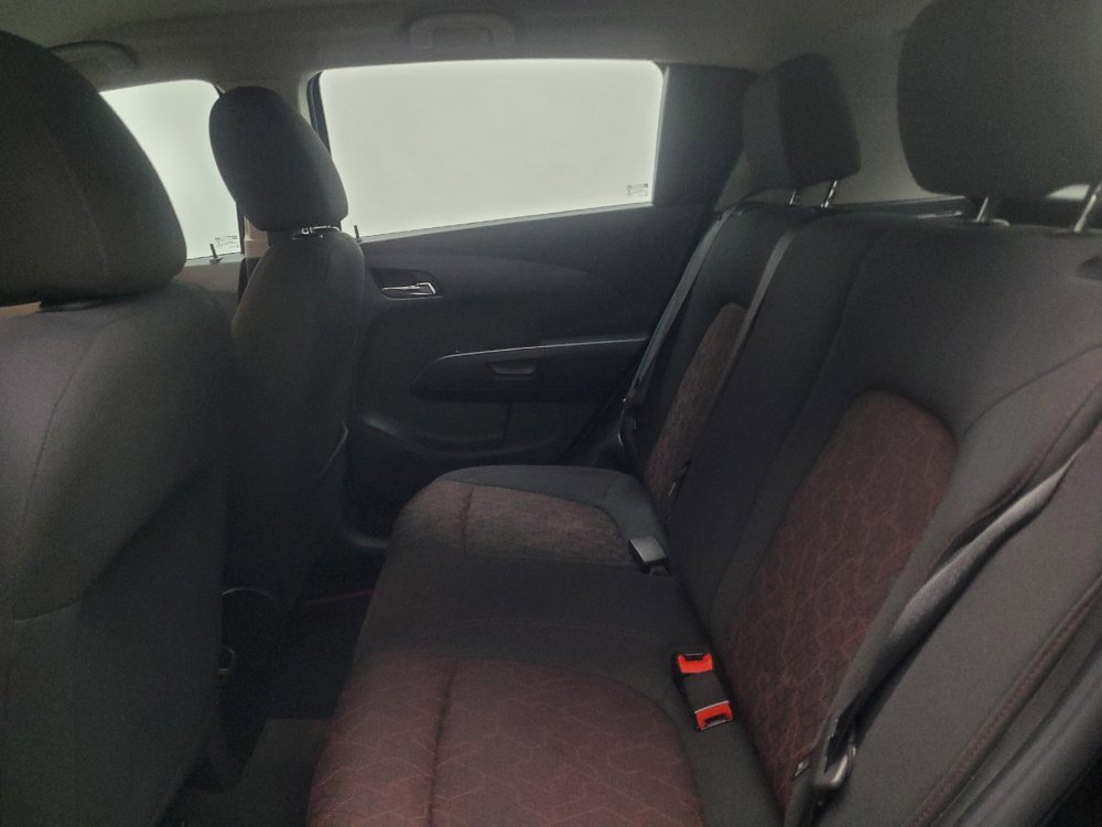 Used 2018 Chevrolet Sonic LT FWD image 18