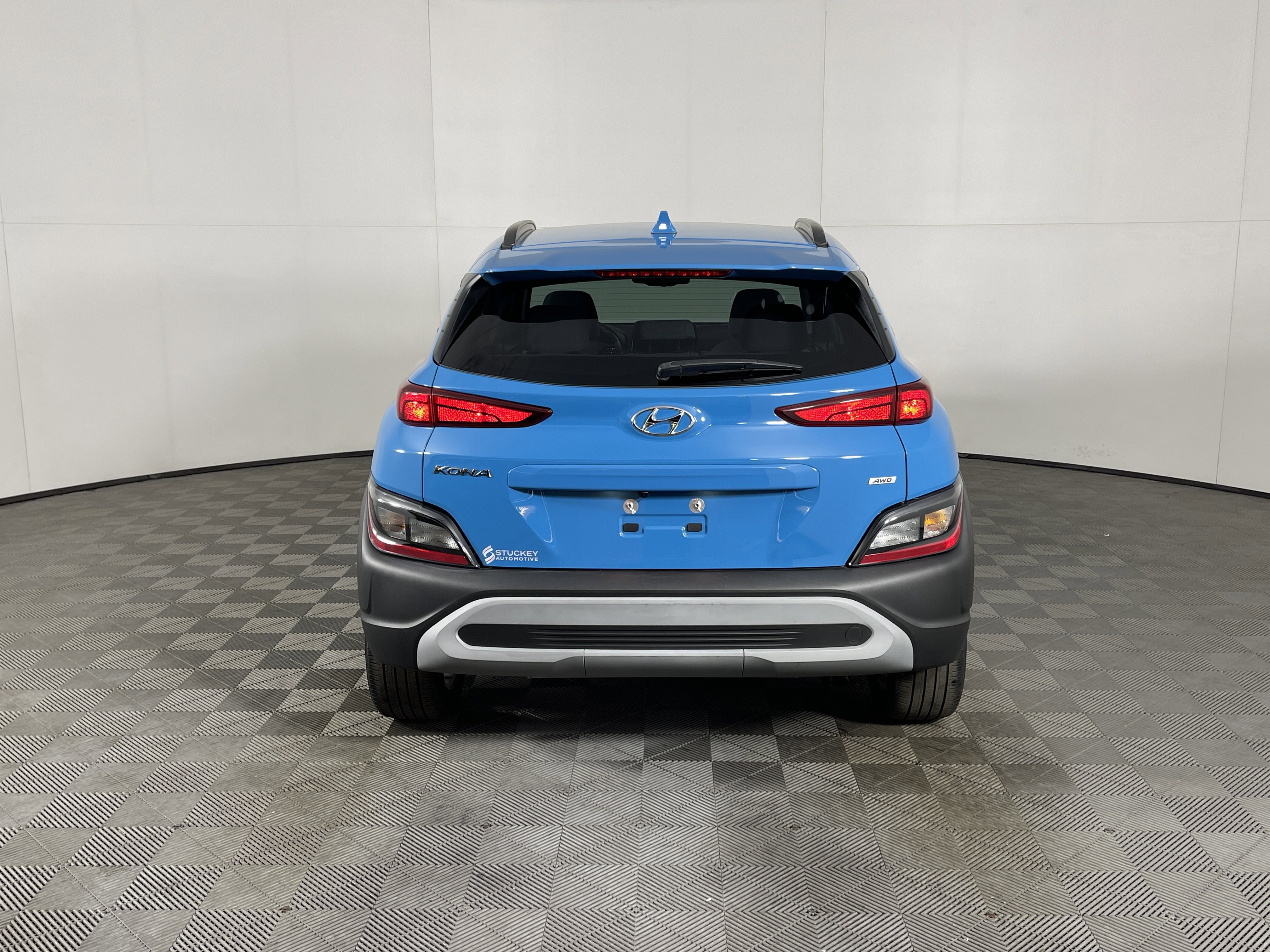 Used 2023 Hyundai Kona SEL w/ Convenience Package image 4