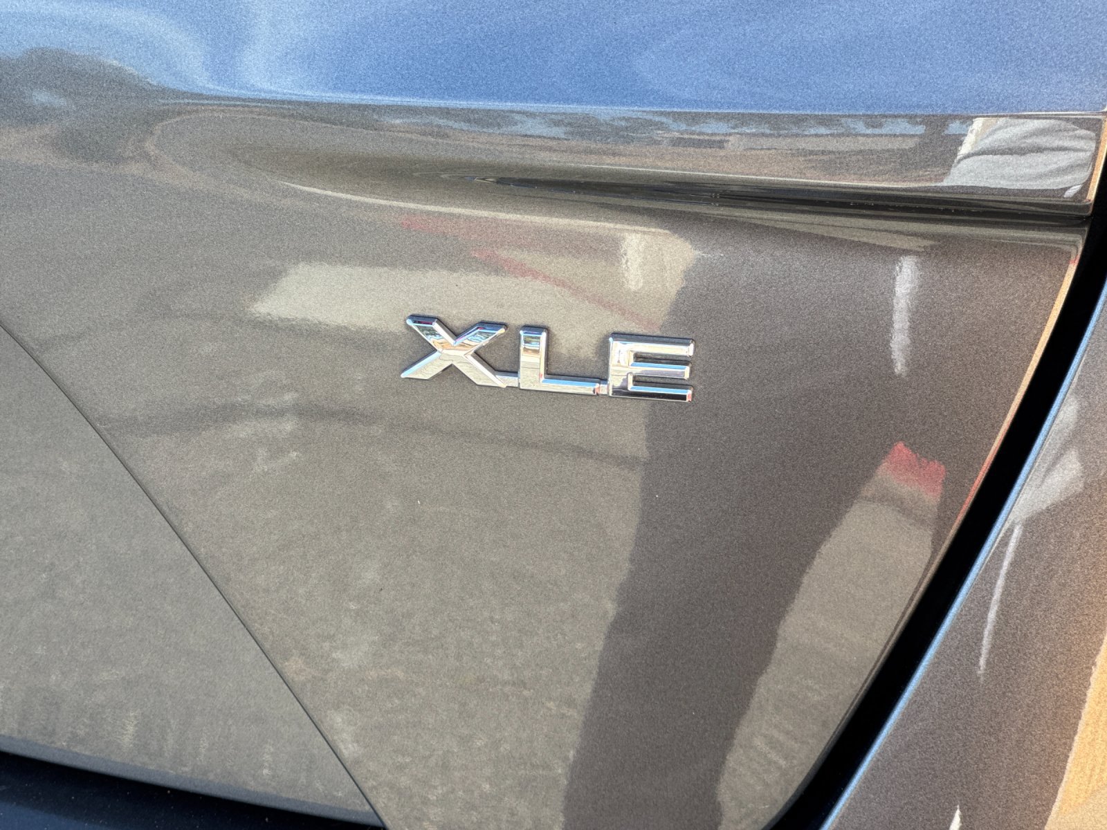 Used 2022 Toyota Prius Prime XLE FWD image 27
