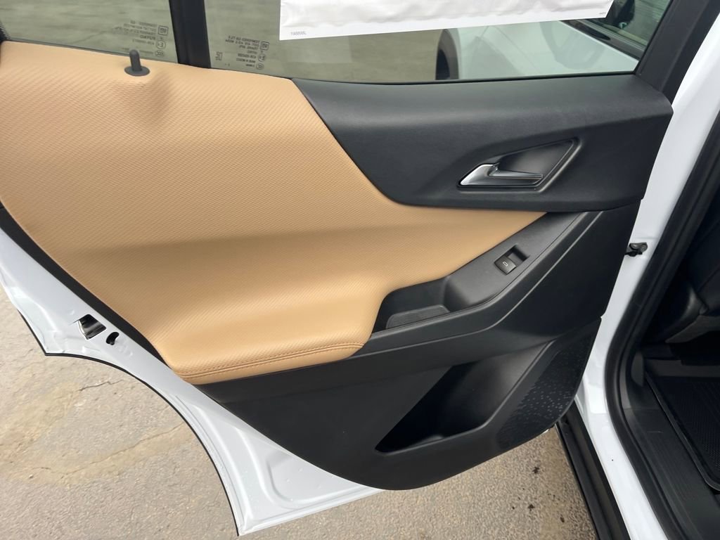 New 2026 Chevrolet Equinox ACTIV image 22