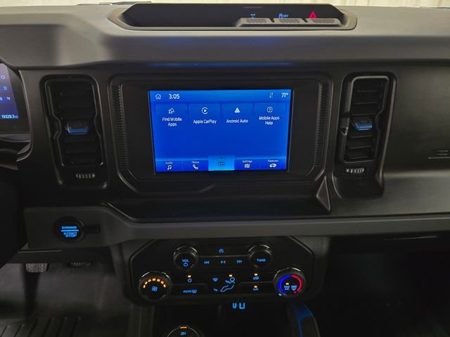 Used 2023 Ford Bronco Black Diamond image 21