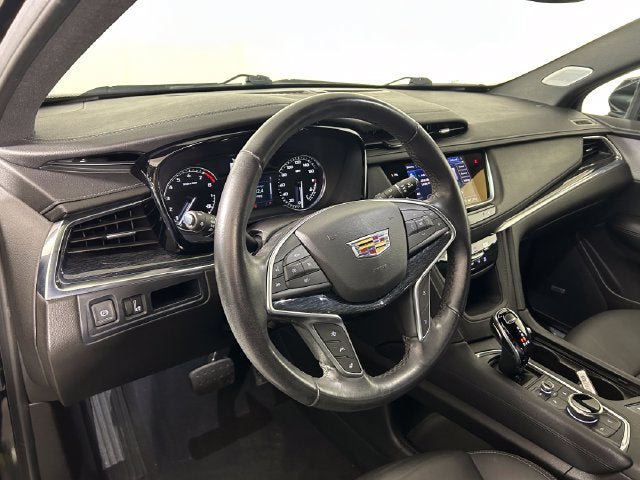 Certified 2023 Cadillac XT5 Premium Luxury FWD image 14