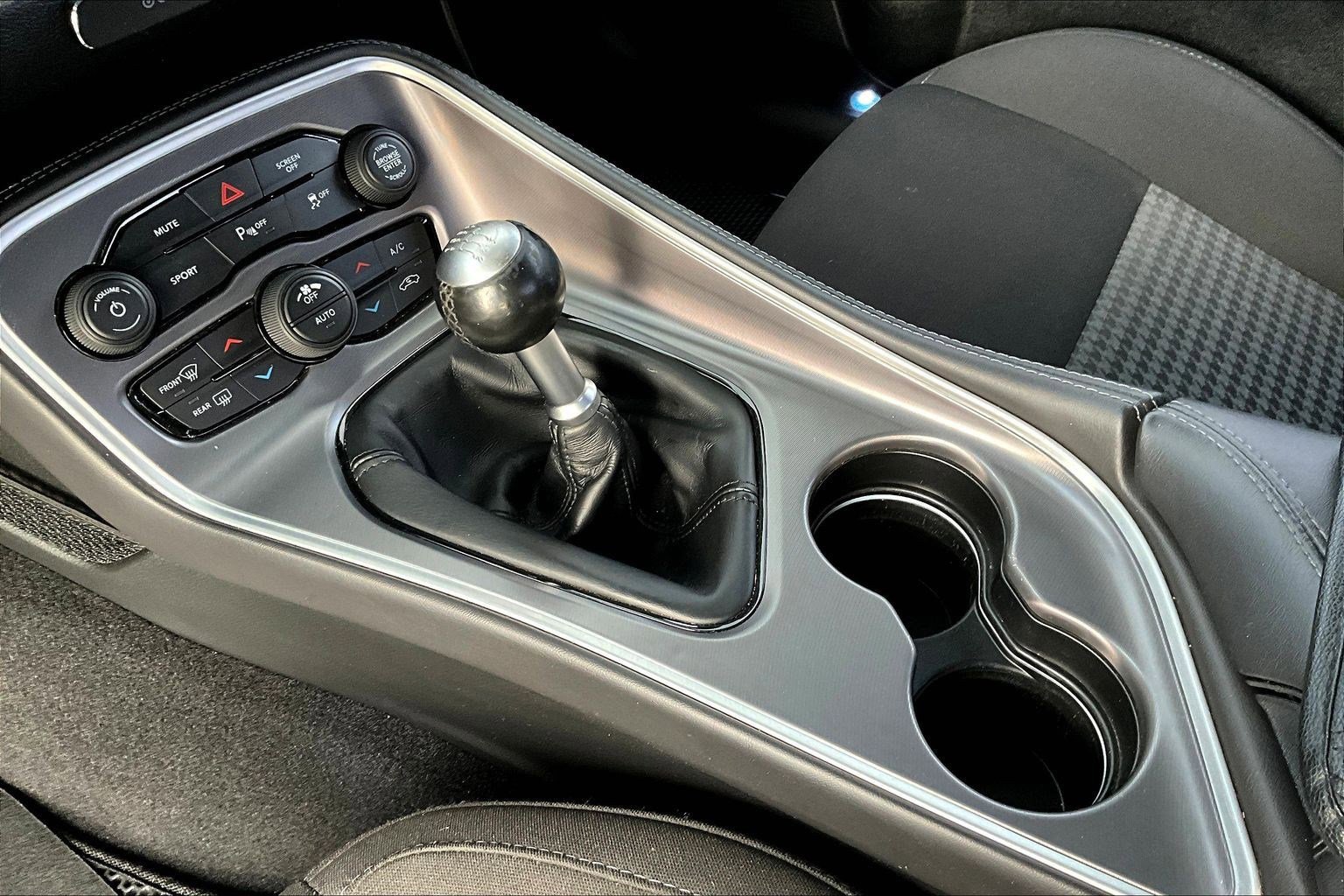 Used 2020 Dodge Challenger R/T image 18