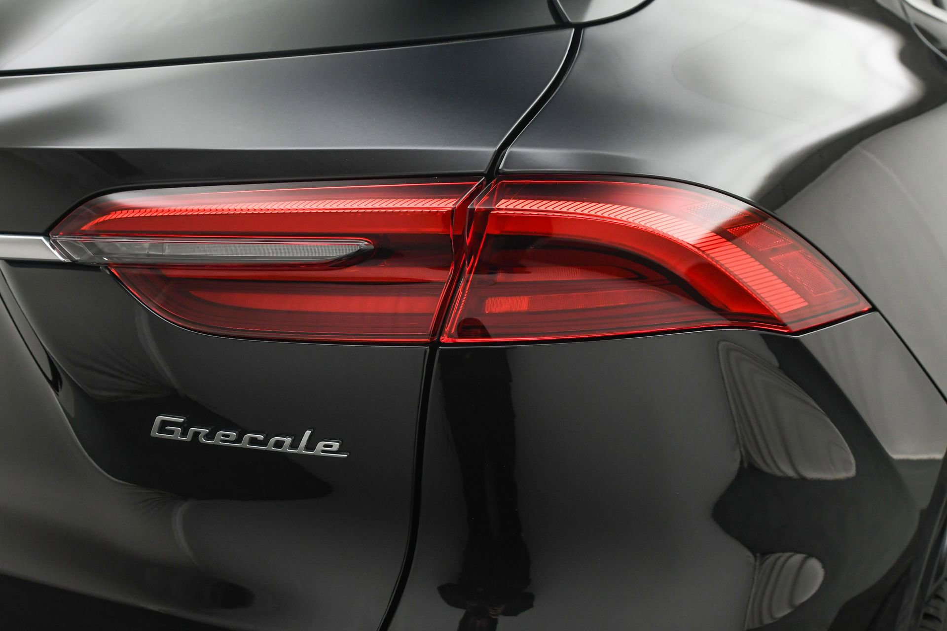 New 2025 Maserati Grecale GT image 24
