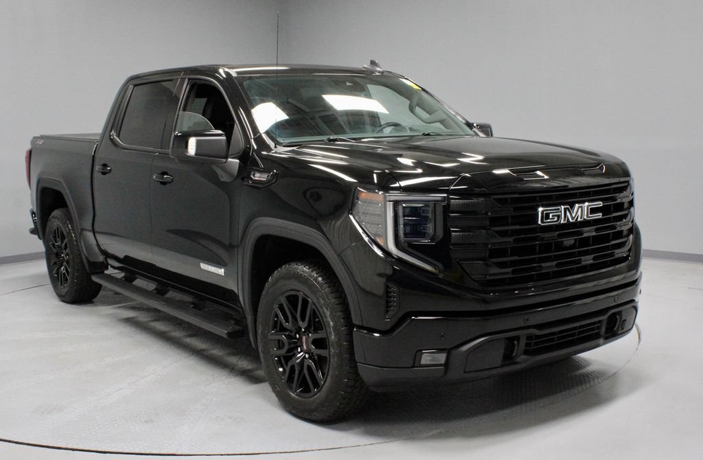 Used 2025 GMC Sierra 1500 Elevation w/ Preferred Package