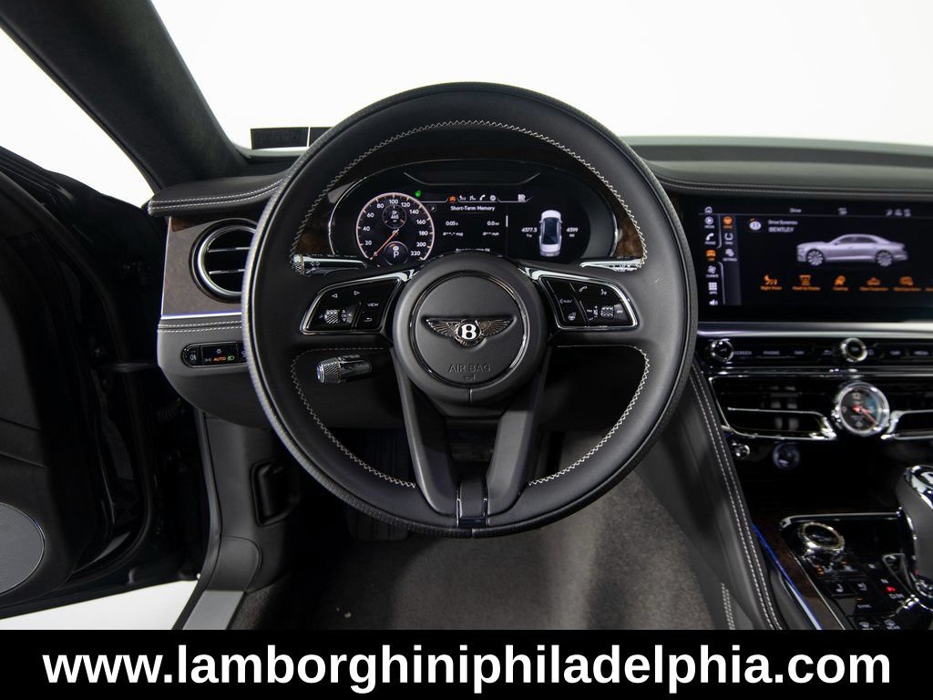 Used 2024 Bentley Flying Spur V8 AWD/4WD image 19