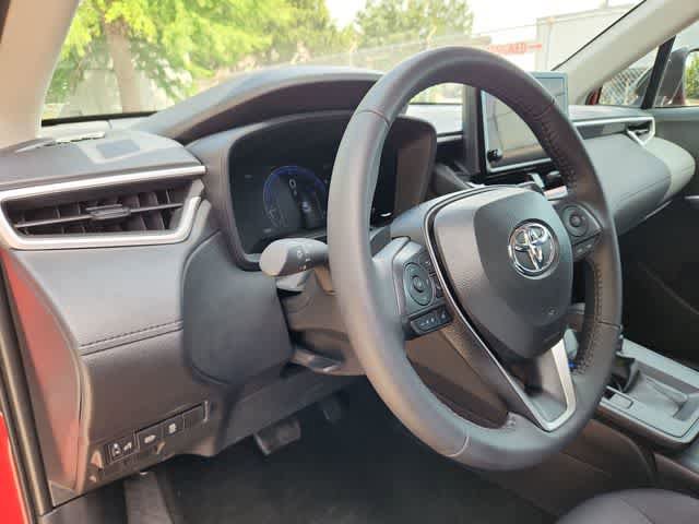 Certified 2026 Toyota Corolla Cross LE FWD image 10