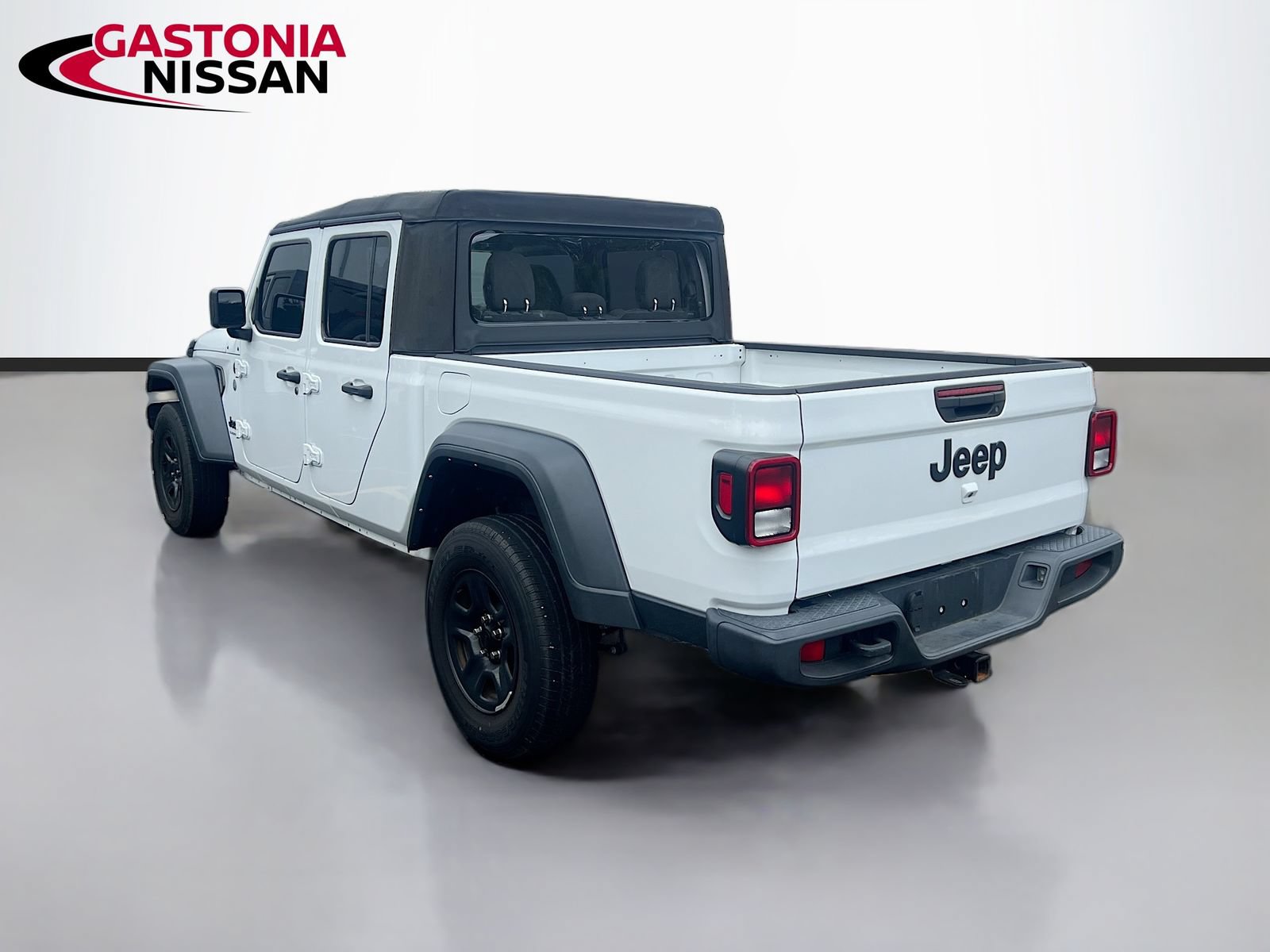 Used 2023 Jeep Gladiator Sport w/ Trailer Tow Package AWD/4WD image 6