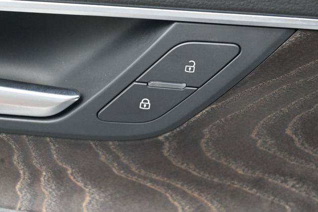 Used 2023 Audi A6 Premium Plus w/ Premium Plus Package AWD/4WD image 15