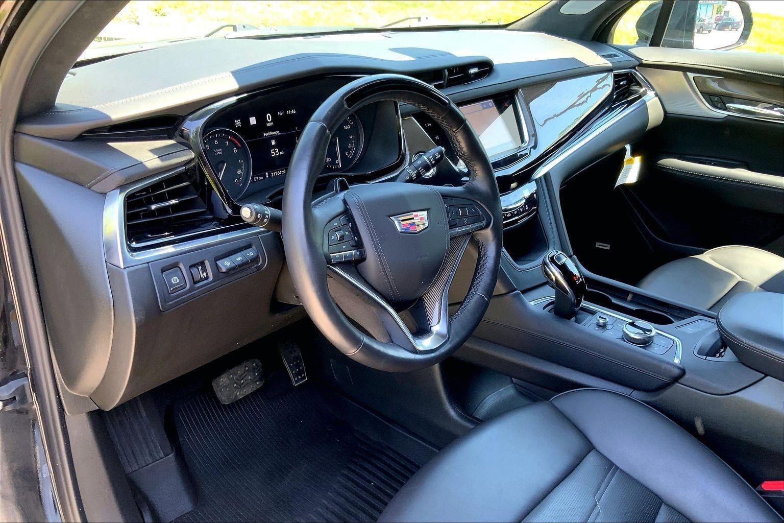 Certified 2025 Cadillac XT6 Premium Luxury w/ Platinum Package AWD/4WD image 15